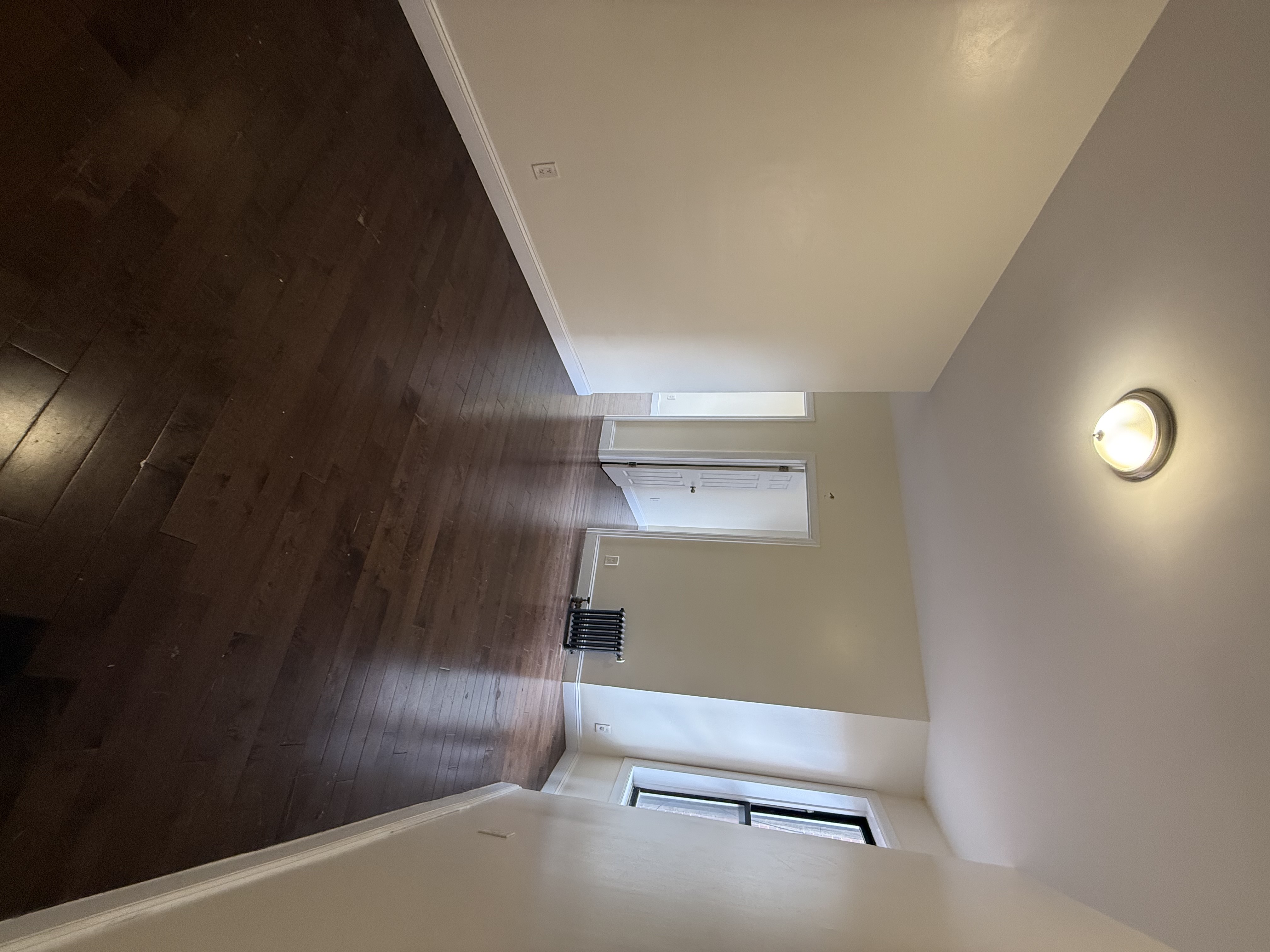 Modern kitchen finishes